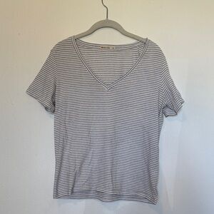 Marine Layer Women's Striped V-Neck Tee - White & Black